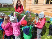 Stavíme Májku ve školce